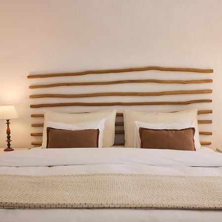 Iconic Santorini, a Boutique Cave Hotel Imerovígli Extérieur photo