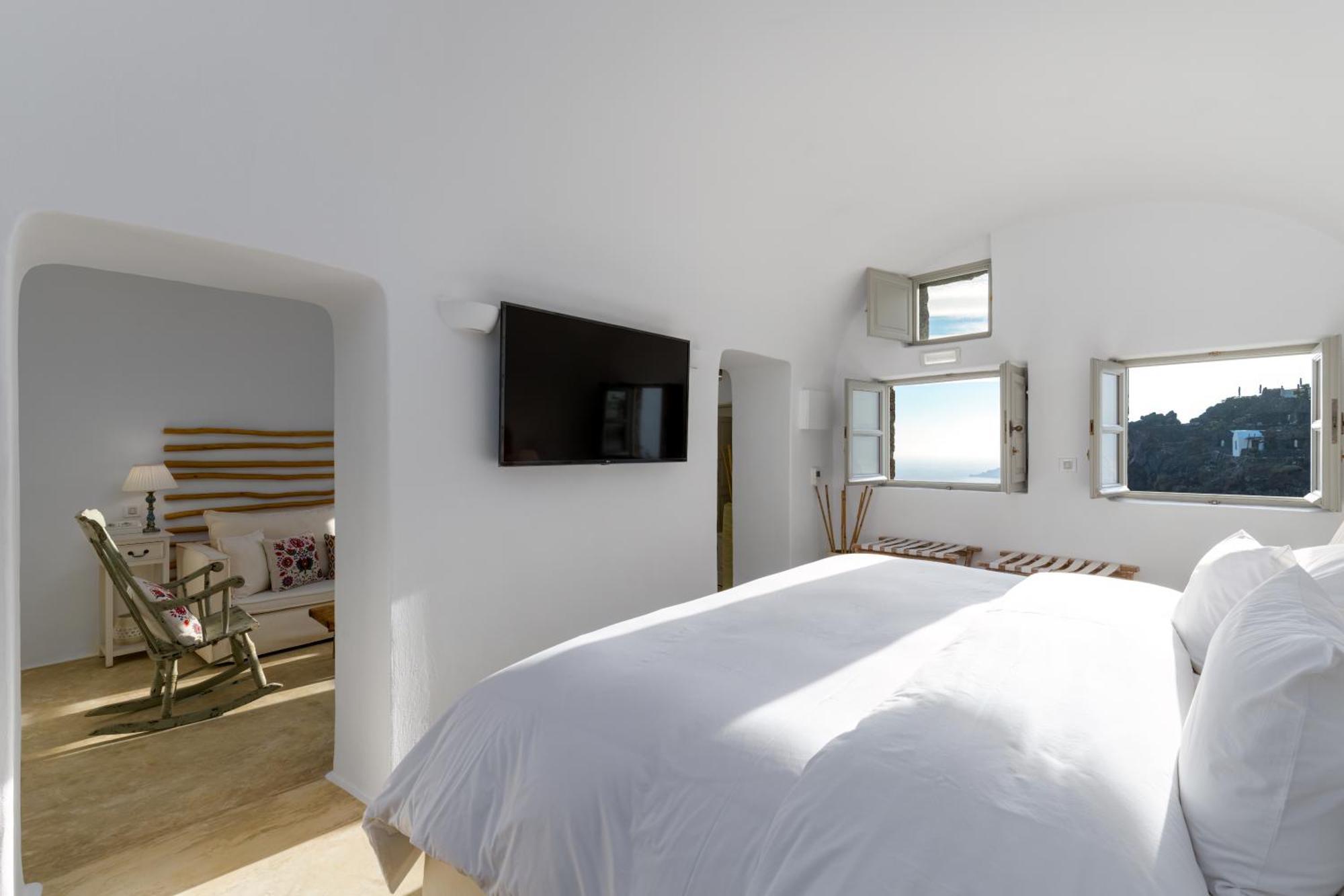 Iconic Santorini, a Boutique Cave Hotel Imerovígli Chambre photo