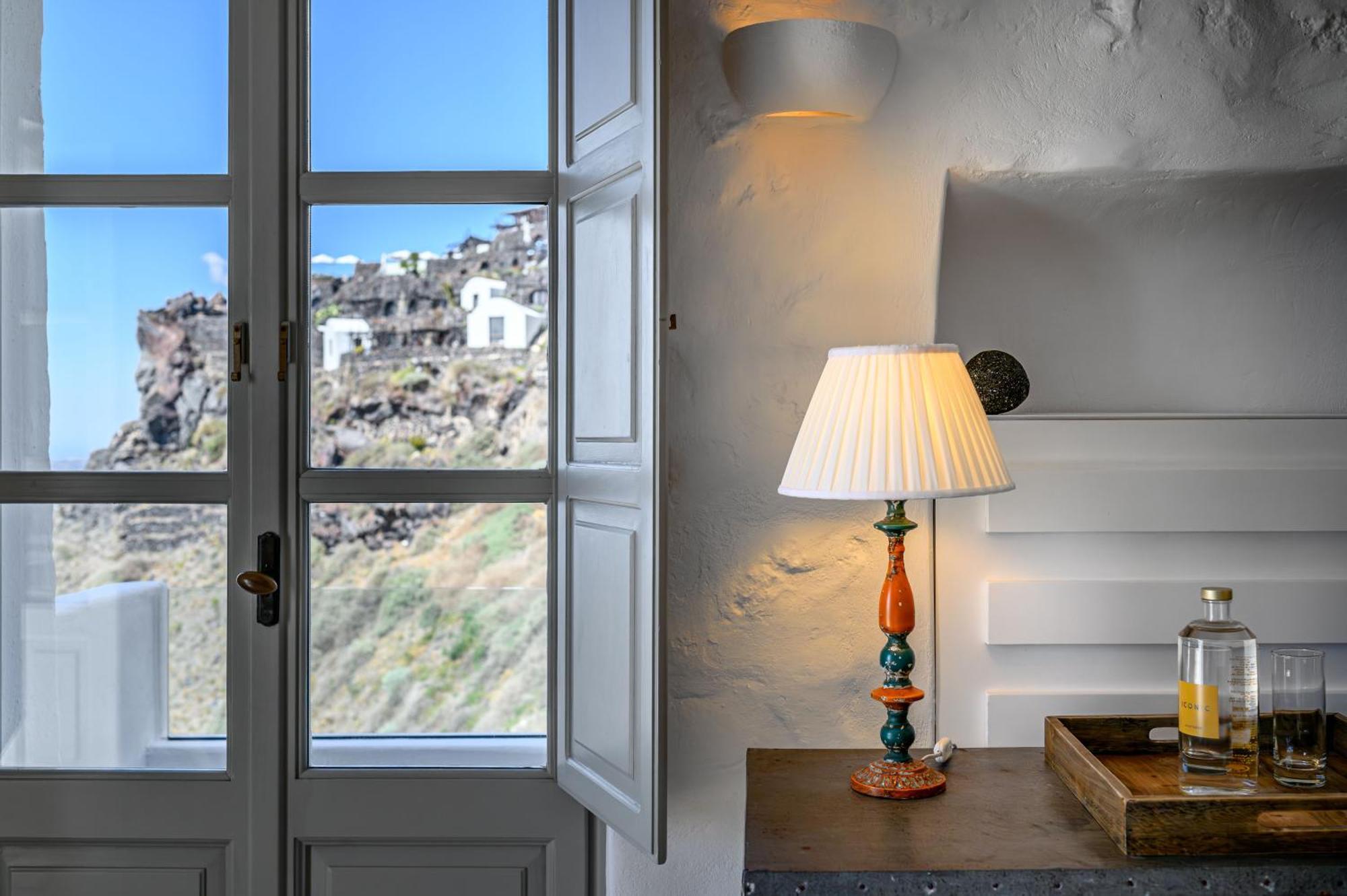 Iconic Santorini, a Boutique Cave Hotel Imerovígli Chambre photo