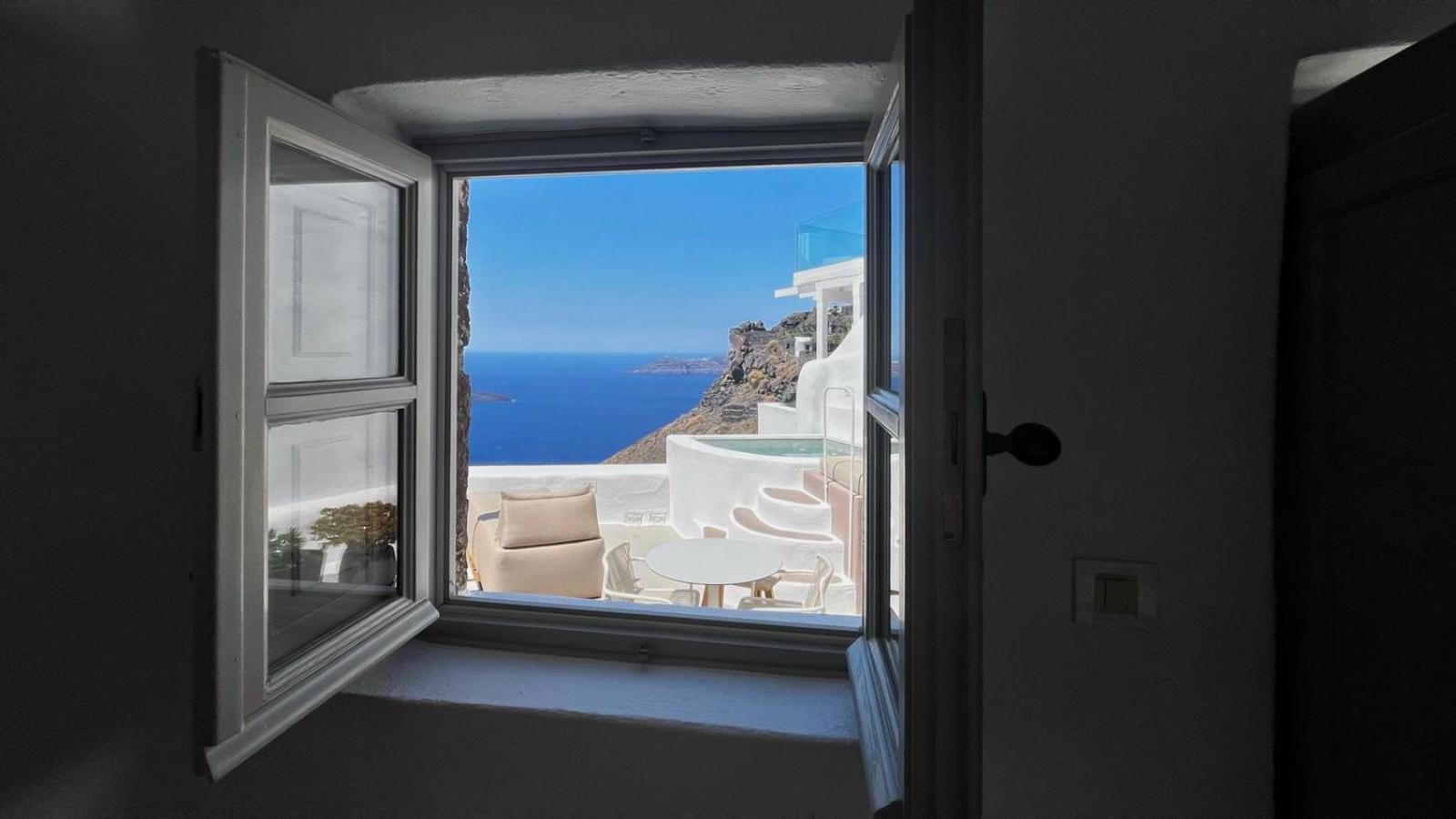 Iconic Santorini, a Boutique Cave Hotel Imerovígli Extérieur photo