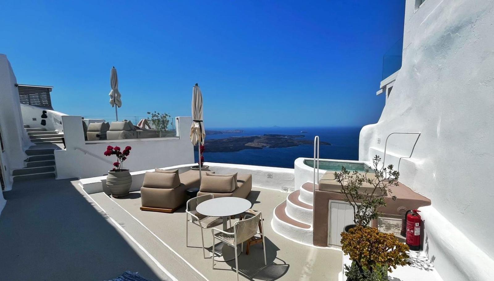 Iconic Santorini, a Boutique Cave Hotel Imerovígli Extérieur photo