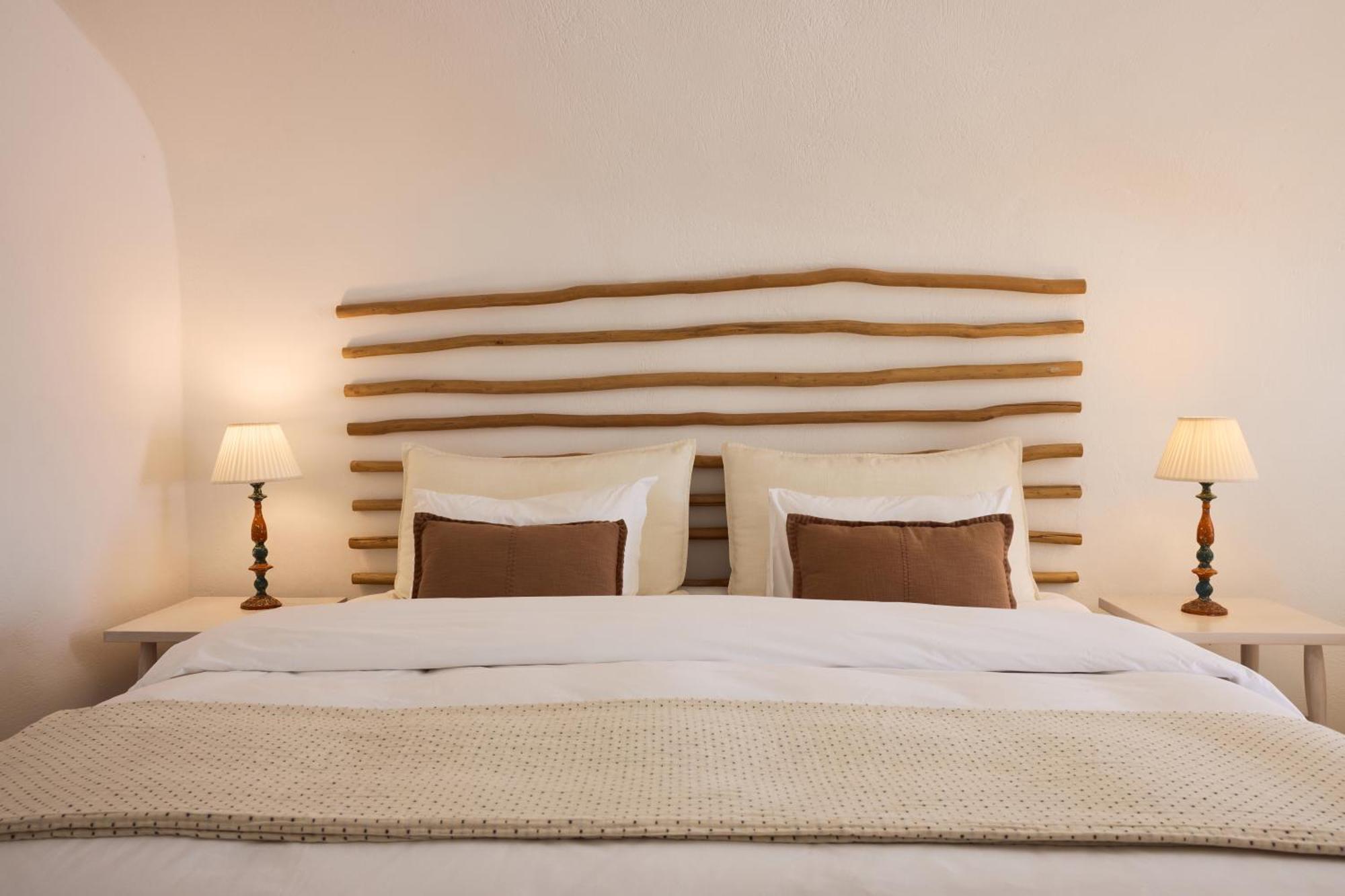 Iconic Santorini, a Boutique Cave Hotel Imerovígli Extérieur photo