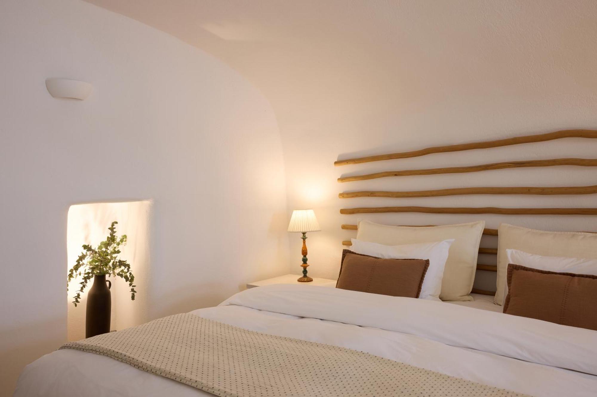 Iconic Santorini, a Boutique Cave Hotel Imerovígli Extérieur photo